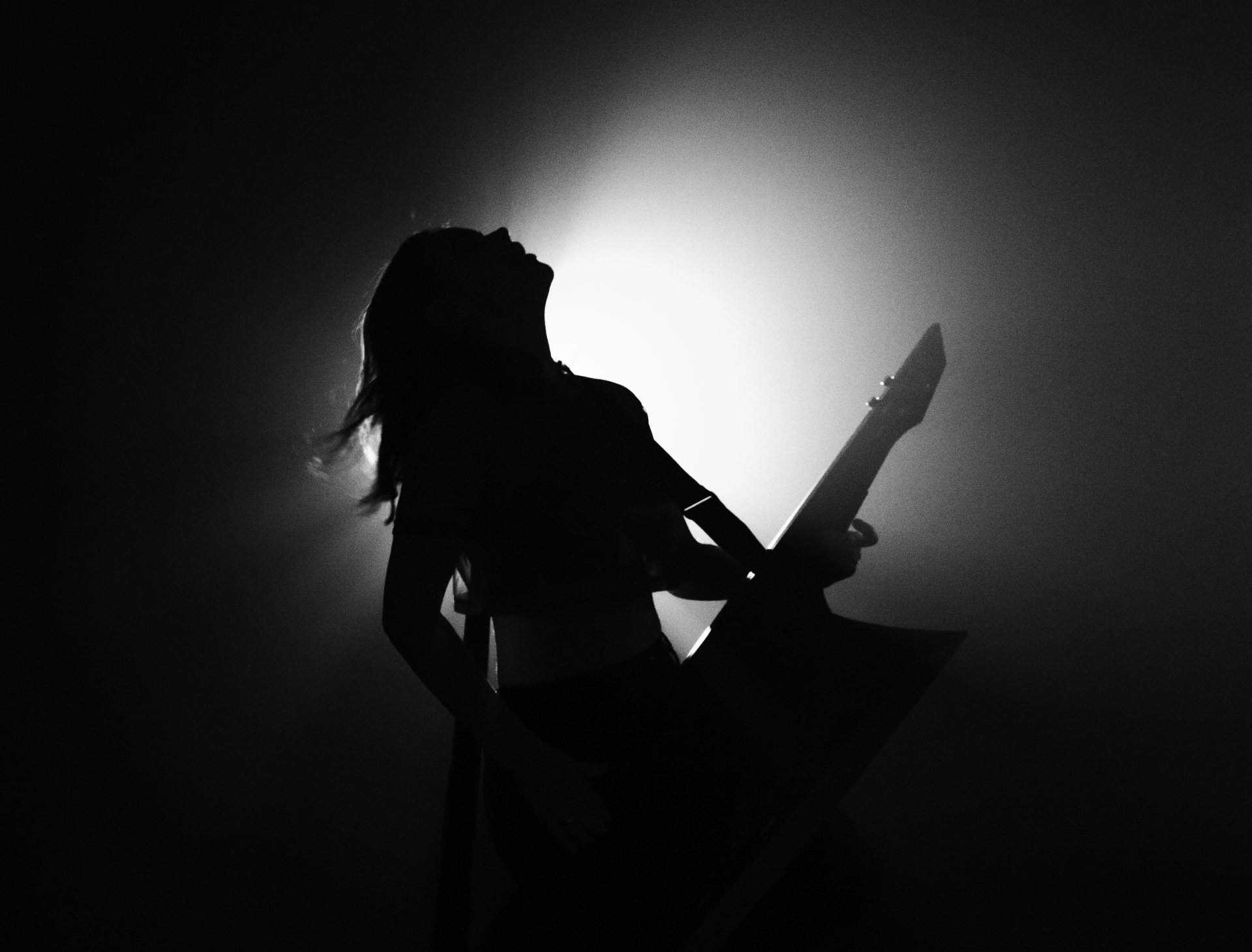 3 Point Landing - Image 2